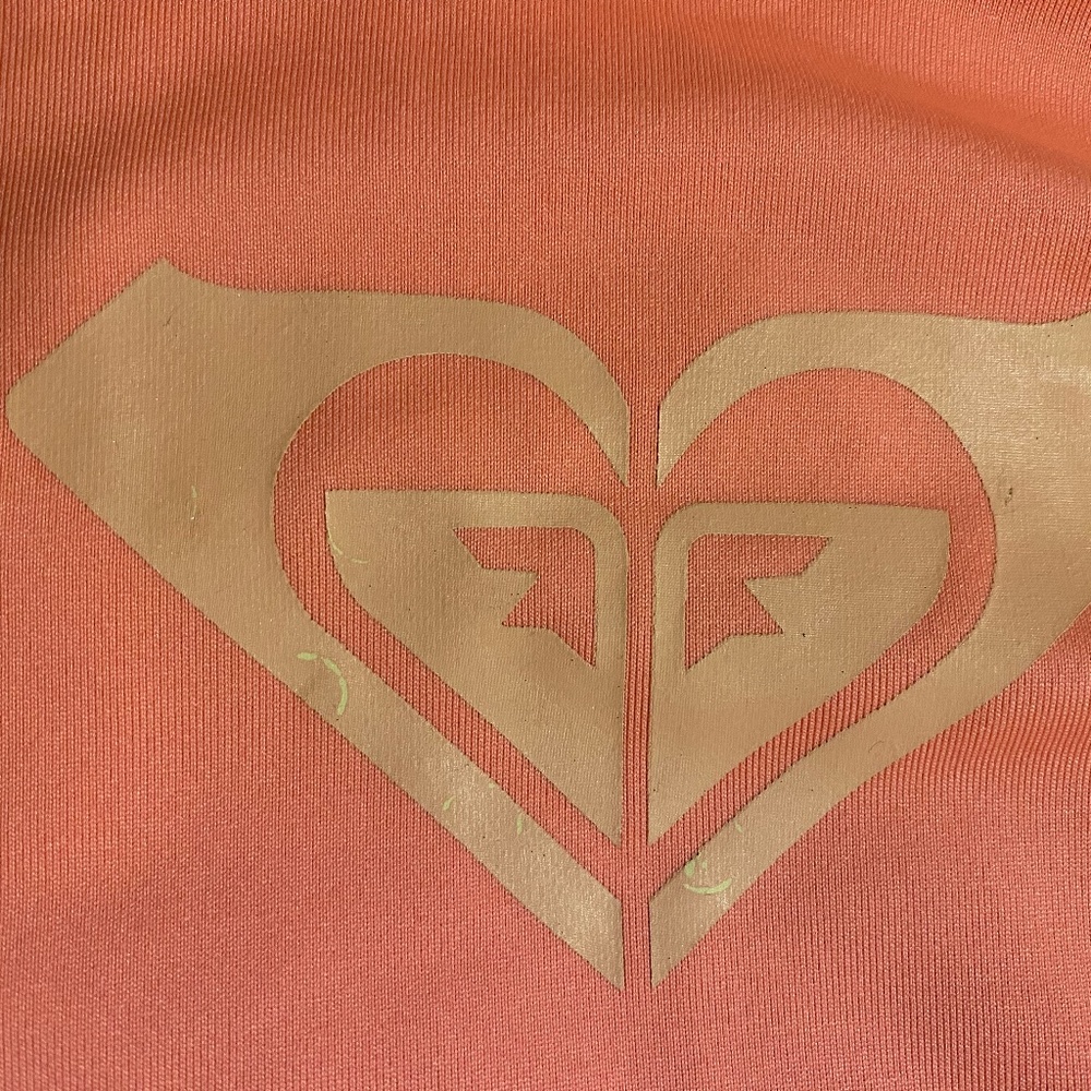 Roxy - Picture 3 of 10